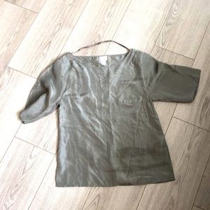 I00% Silk H&M t shirt